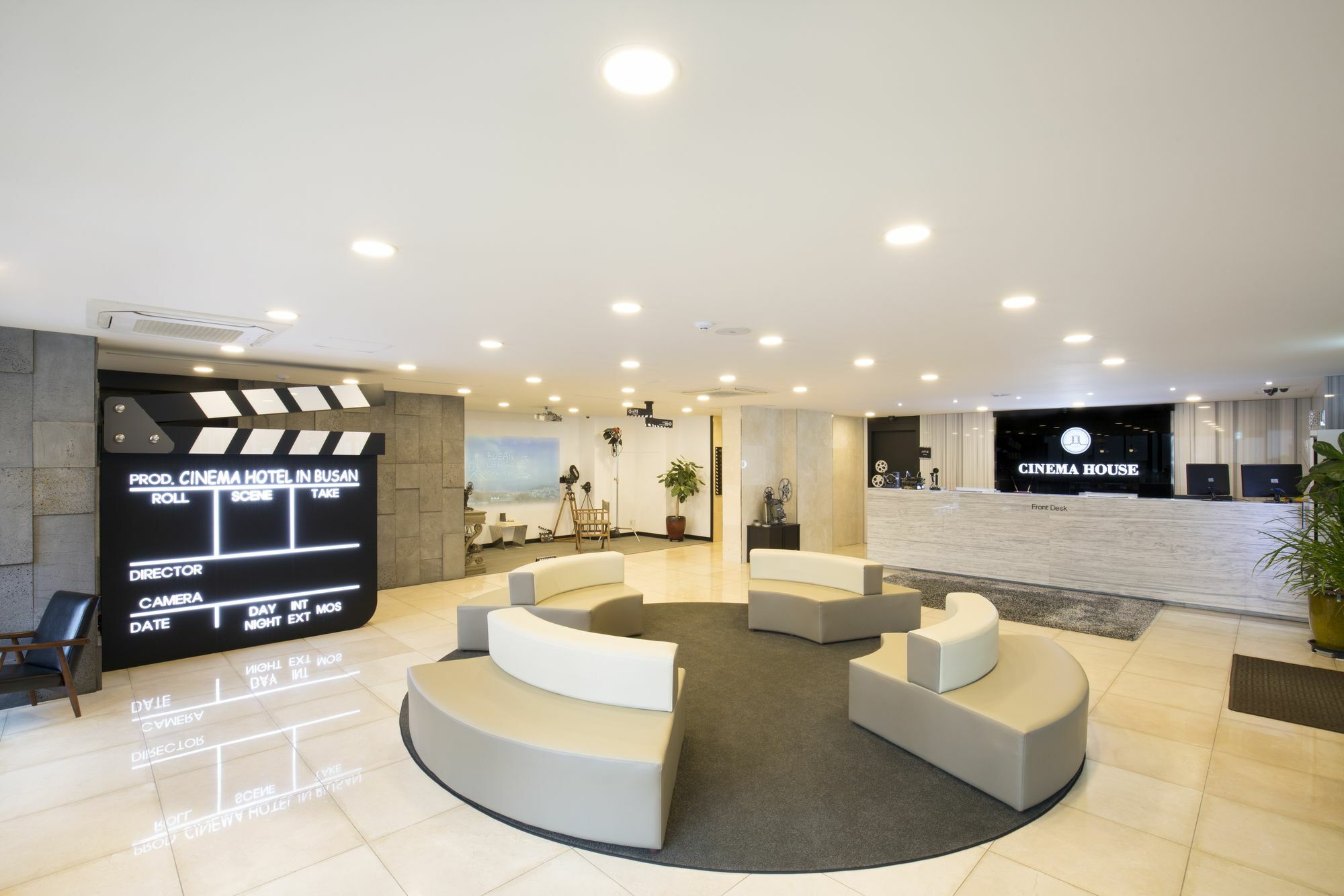 Cinema House Hotel In Busan Exterior foto
